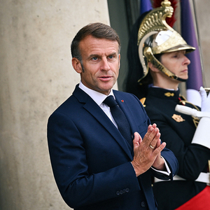 法国总统马克龙抵达北京 开启第四次对华国事访问